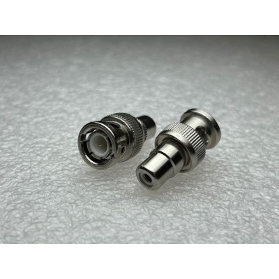 CONVERTIDOR BNC MACHO A RCA HEMBRA